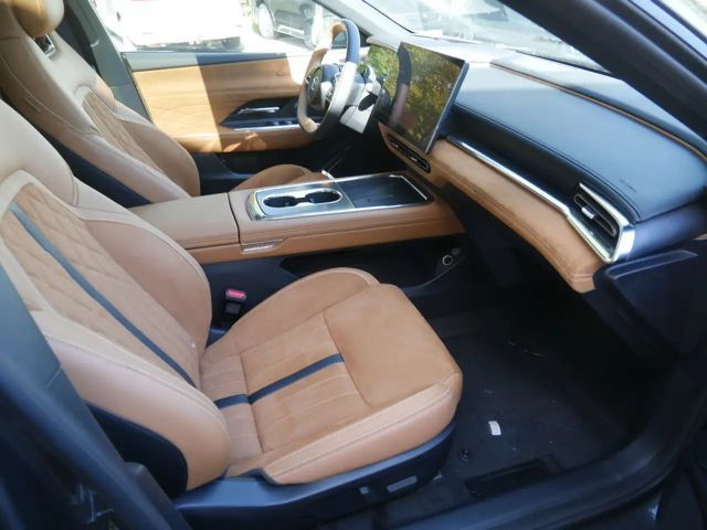 Mazda 6e Plus Takumi