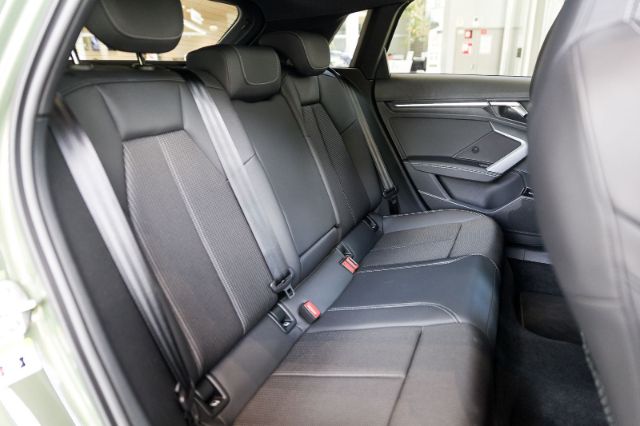 Audi A3 35 TFSI S-Line S-Tronic Sportback