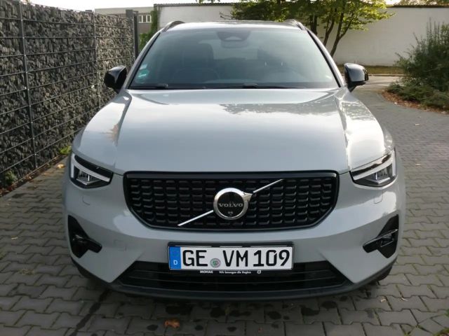 Volvo XC40 Dark Plus