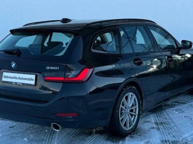 BMW 330 330i Touring