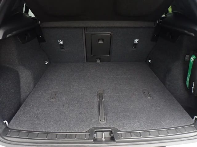 Volvo XC40 Dark Plus