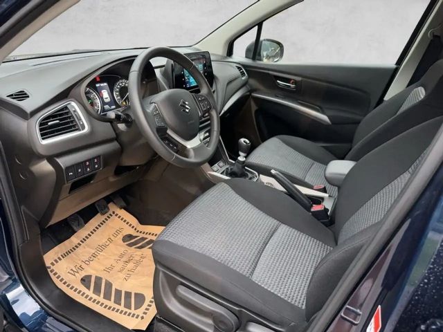 Suzuki S-Cross AllGrip Hybrid