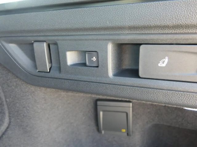 Volkswagen Passat DSG R-Line Variant