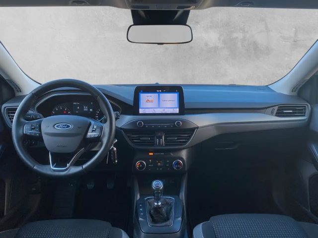 Ford Focus Cool & Connect Wagon