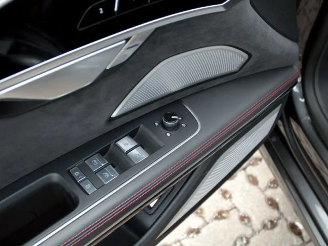 Audi S8 4.0 TFSI