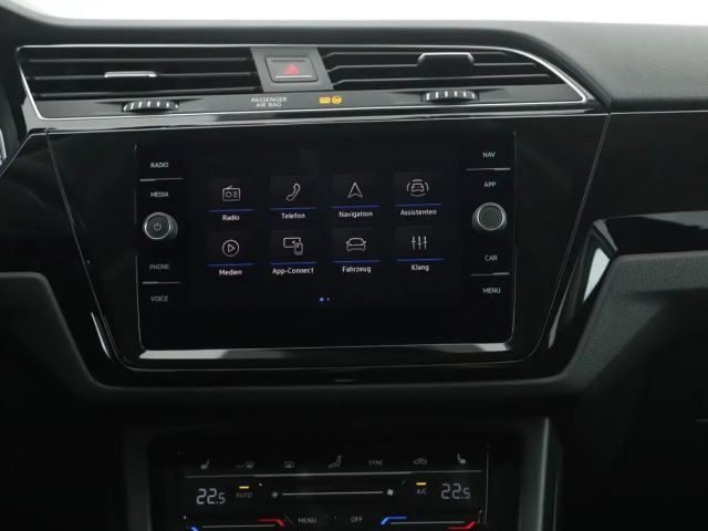 Volkswagen Touran 1.5 TSI DSG R-Line