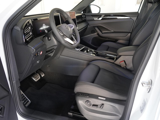 Volkswagen Tiguan Tiguan 1.5 eTSI R-Line Black Style KAMERA NAVI AHK