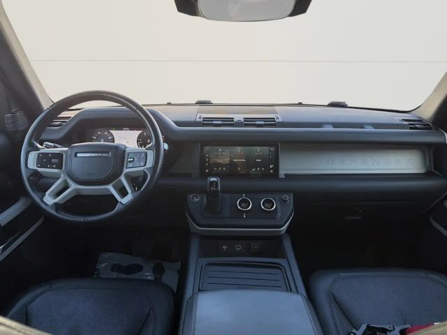Land Rover Defender 3.0 110 D200 HSE