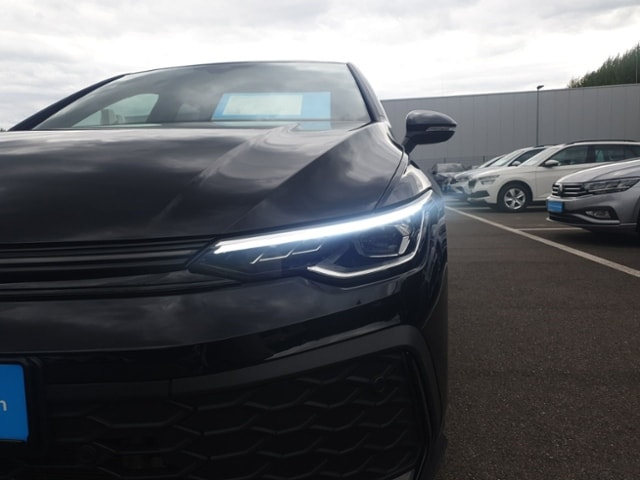 Volkswagen Golf 2.0 TSI DSG Golf VIII Plus