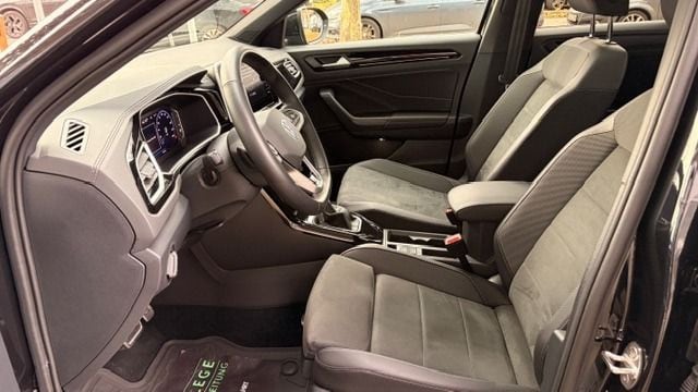 Volkswagen T-Roc 1.5 TSI DSG R-Line