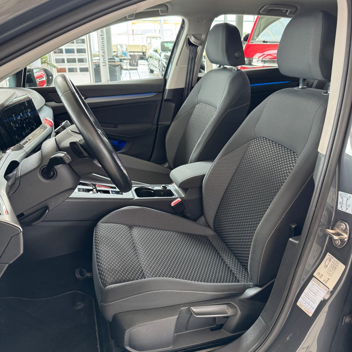 Volkswagen Golf 1.5 eTSI Golf VIII Life