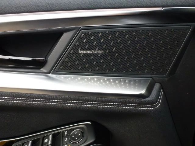 Renault Austral E-Tech Iconic