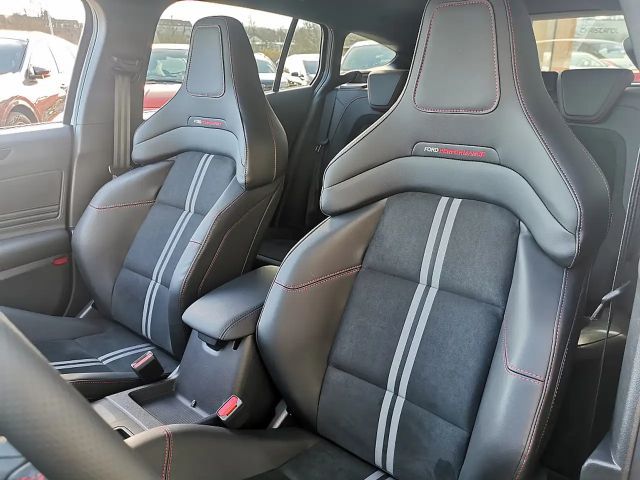 Ford Focus EcoBoost ST Line Wagon