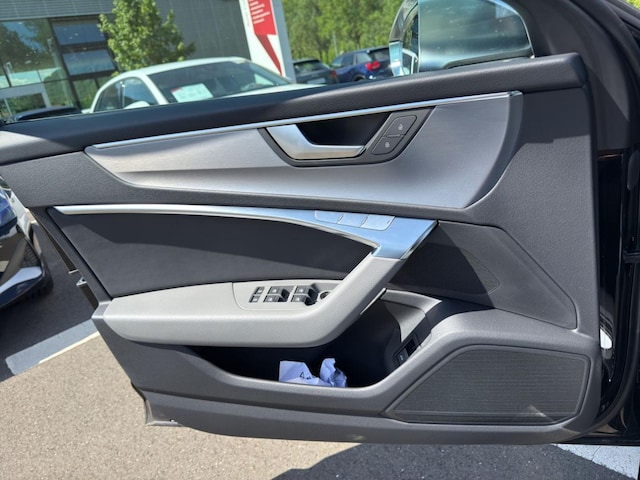 Audi S6 Avant Quattro