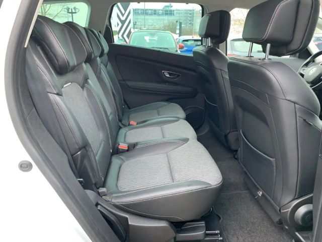 Renault Grand Scenic EDC Grand TCe 140 Techno