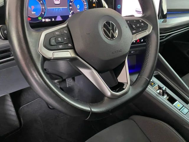 Volkswagen Golf Style eHybrid