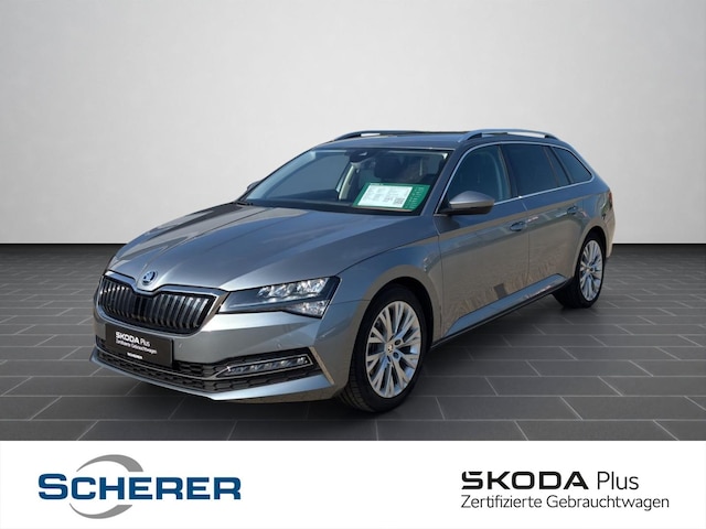 Skoda Superb Combi iV