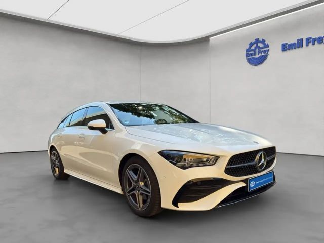 Mercedes-Benz CLA 180 CLA