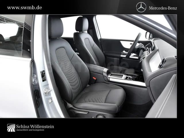 Mercedes-Benz B 180 Progressive