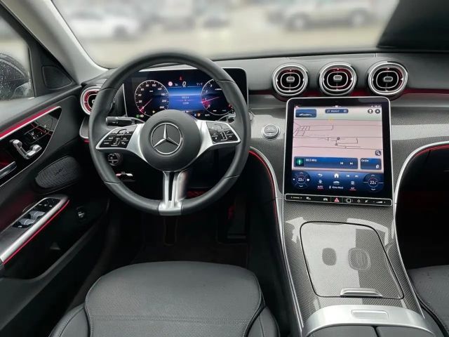 Mercedes-Benz C 200 4MATIC AVANTGARDE Sedan