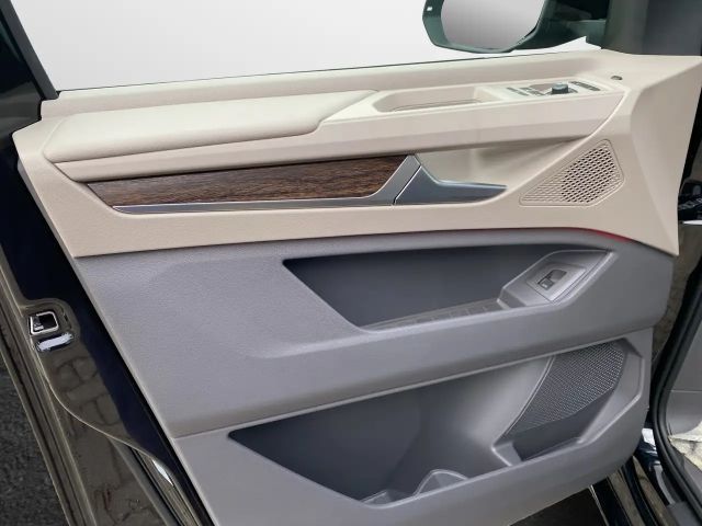 Volkswagen Multivan 2.0 TDI DSG Lang Style T7