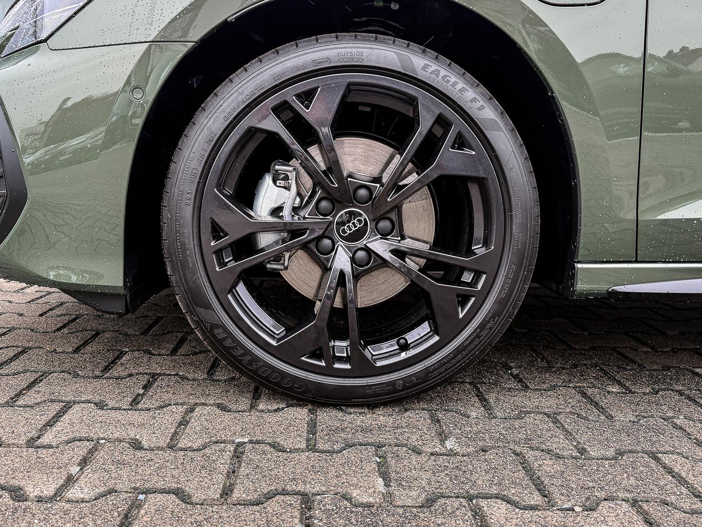 Audi A3 Hybride S-Line Sedan Sportback