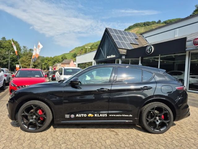 Alfa Romeo Stelvio Q4