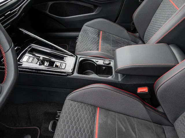 Volkswagen Golf 2.0 TSI DSG