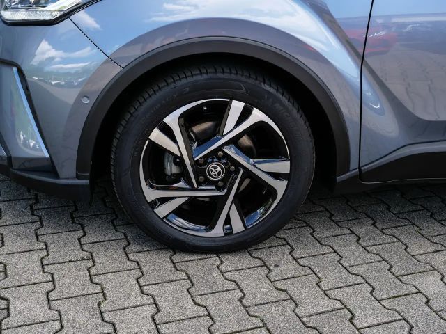 Toyota C-HR Hybride Team D