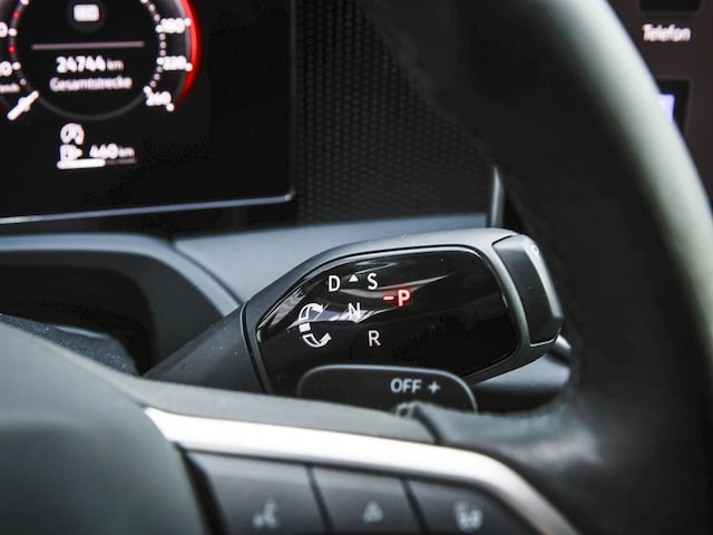 Volkswagen Passat 2.0 TDI Business DSG Variant