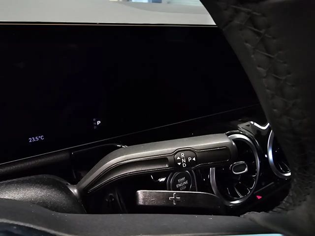 Mercedes-Benz B 180 Progressive Sedan