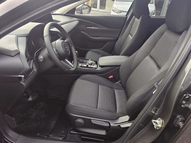 Mazda CX-30 e-Skyactive G140 Centre-Line Automatik VORFÜHRW...