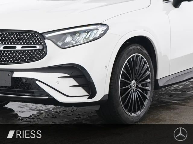 Mercedes-Benz GLC 300 4MATIC AMG Line