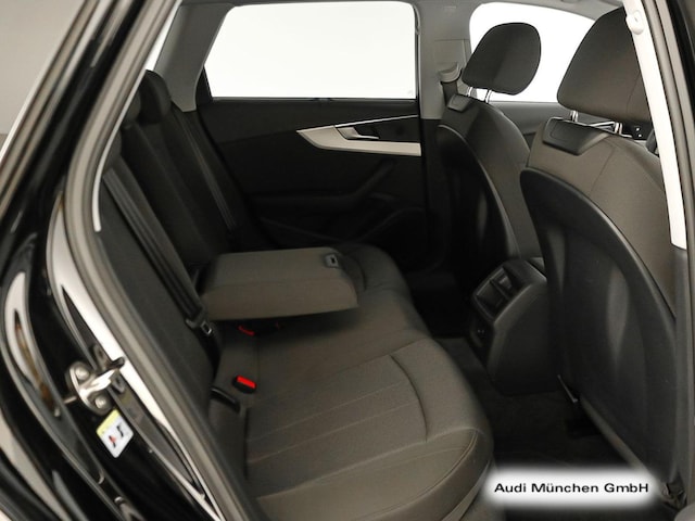 Audi A4 40 TFSI Avant S-Tronic