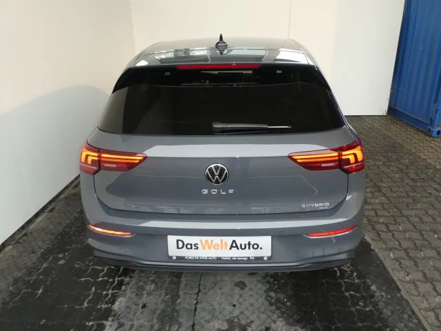 Volkswagen Golf DSG eHybrid