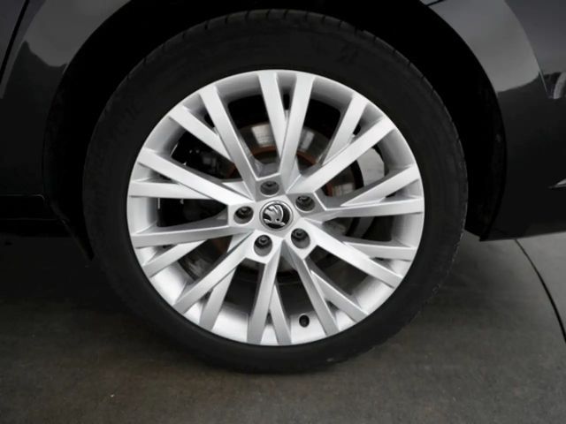 Skoda Superb Ambition Combi