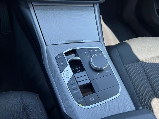 BMW 320 320d Touring xDrive