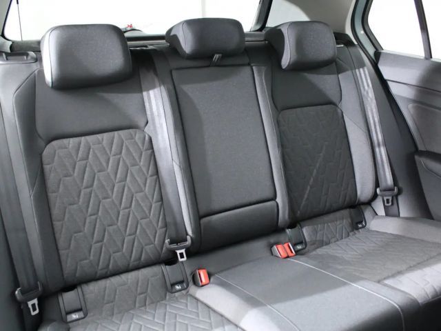 Volkswagen Golf Rabbit TSI