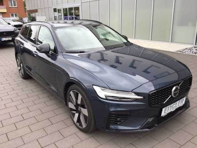 Volvo V60 AWD Dark Plus T6