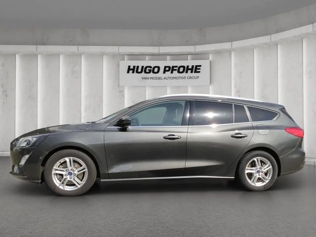 Ford Focus Cool & Connect Wagon