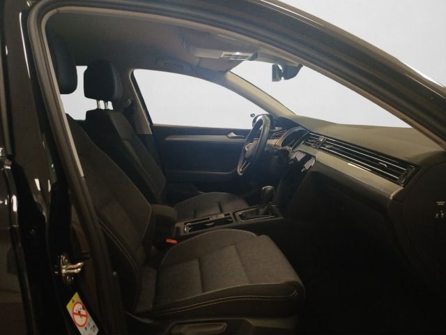 Volkswagen Passat 1.5 TSI Business DSG Variant