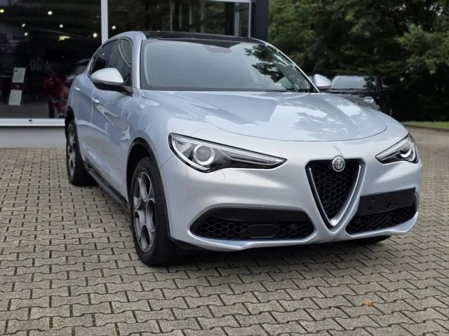 Alfa Romeo Stelvio Lusso Q4 TI