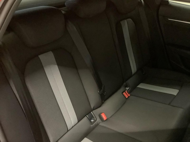 Audi A3 35 TFSI S-Line Sportback