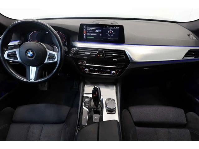 BMW 520 520d M-Sport