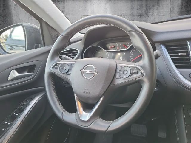 Opel Grandland X Sondermodell "Elegance" aus 1-Hand