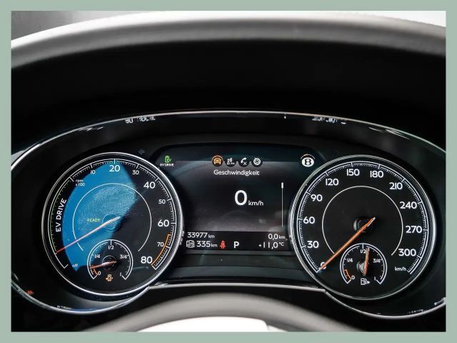 Bentley Bentayga Hybrid
