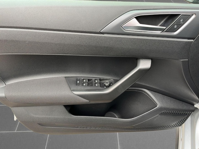 Volkswagen Polo 1.0 TSI IQ.Drive R-Line