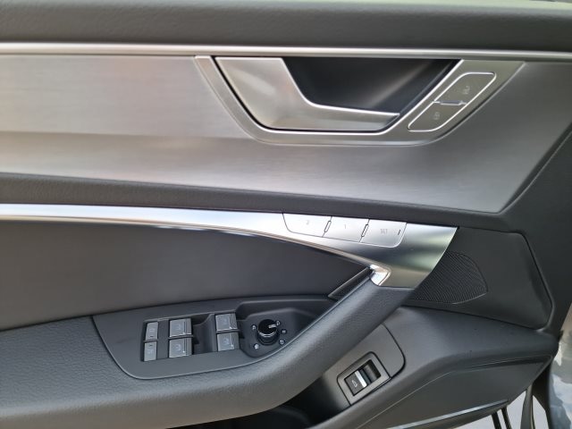 Audi A6 40 TDI Avant Quattro S-Line S-Tronic