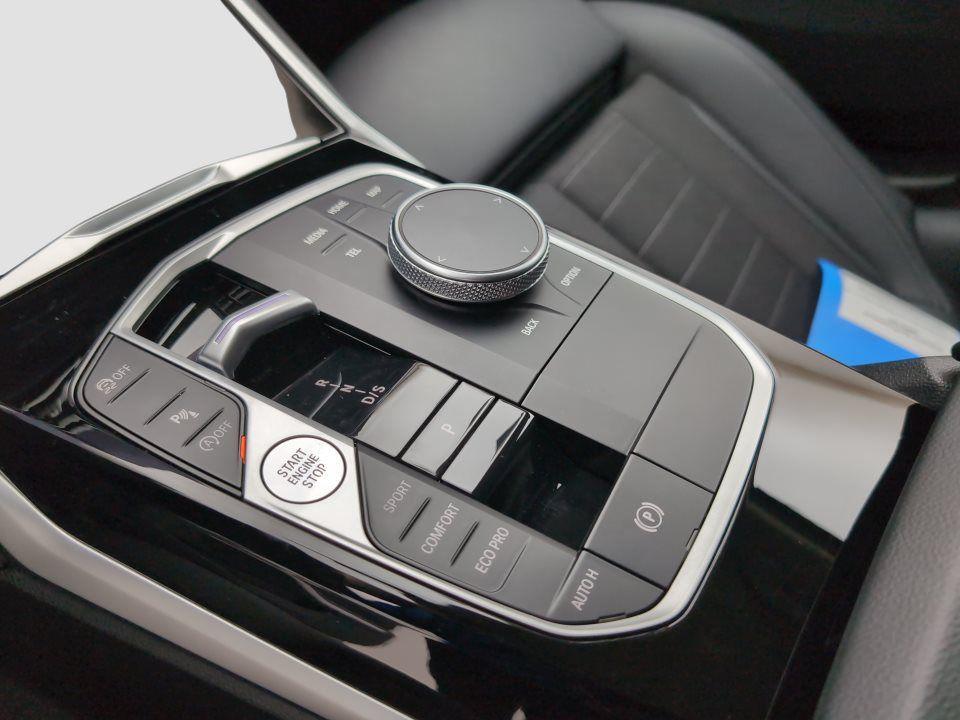 BMW 330 330i Touring