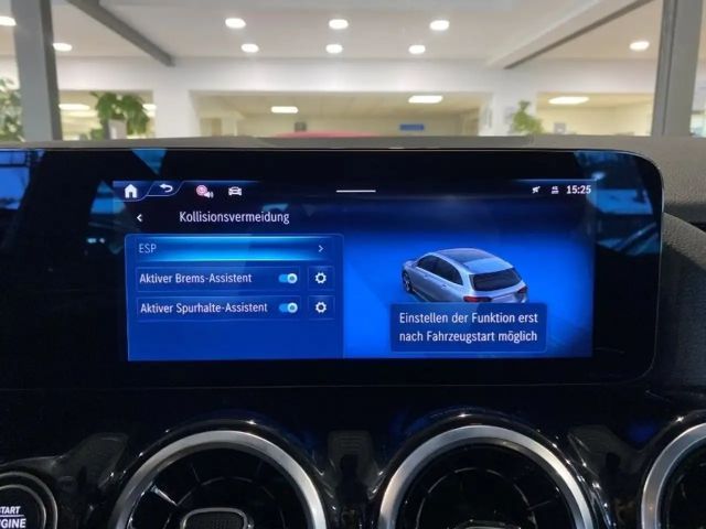 Mercedes-Benz B 180 Progressive Sedan